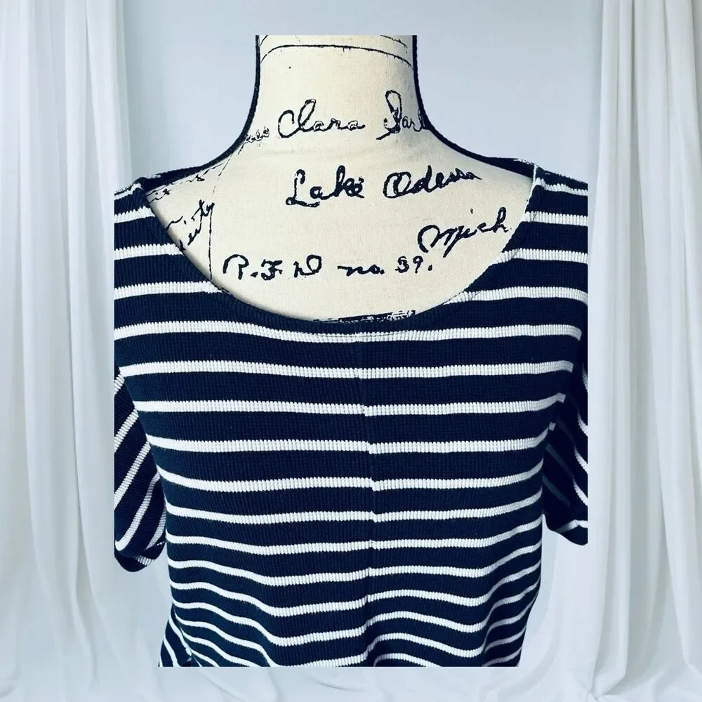 Calvin Klein Jeans Women's Medium Blue White Striped Short Sleeve Top